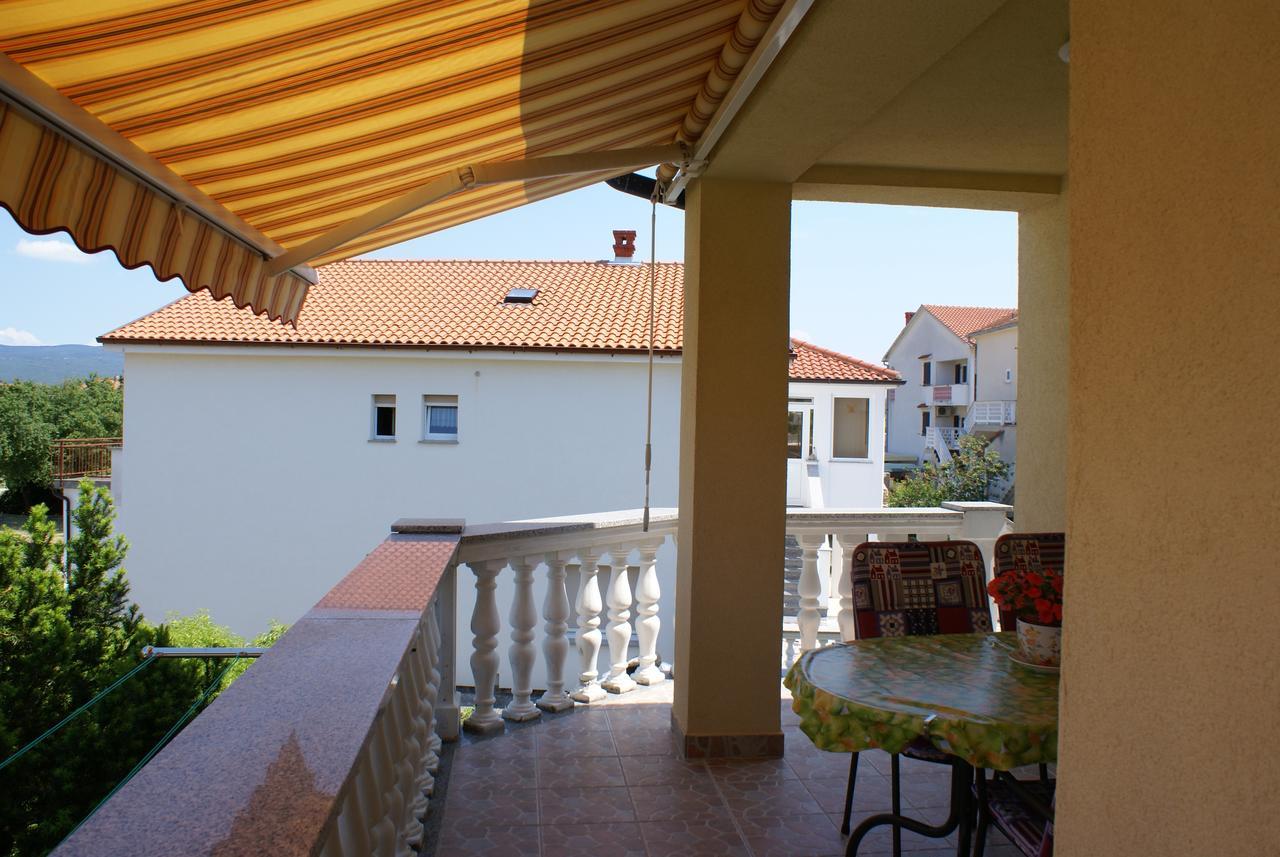 Apartments Nikola Krk Town Kültér fotó