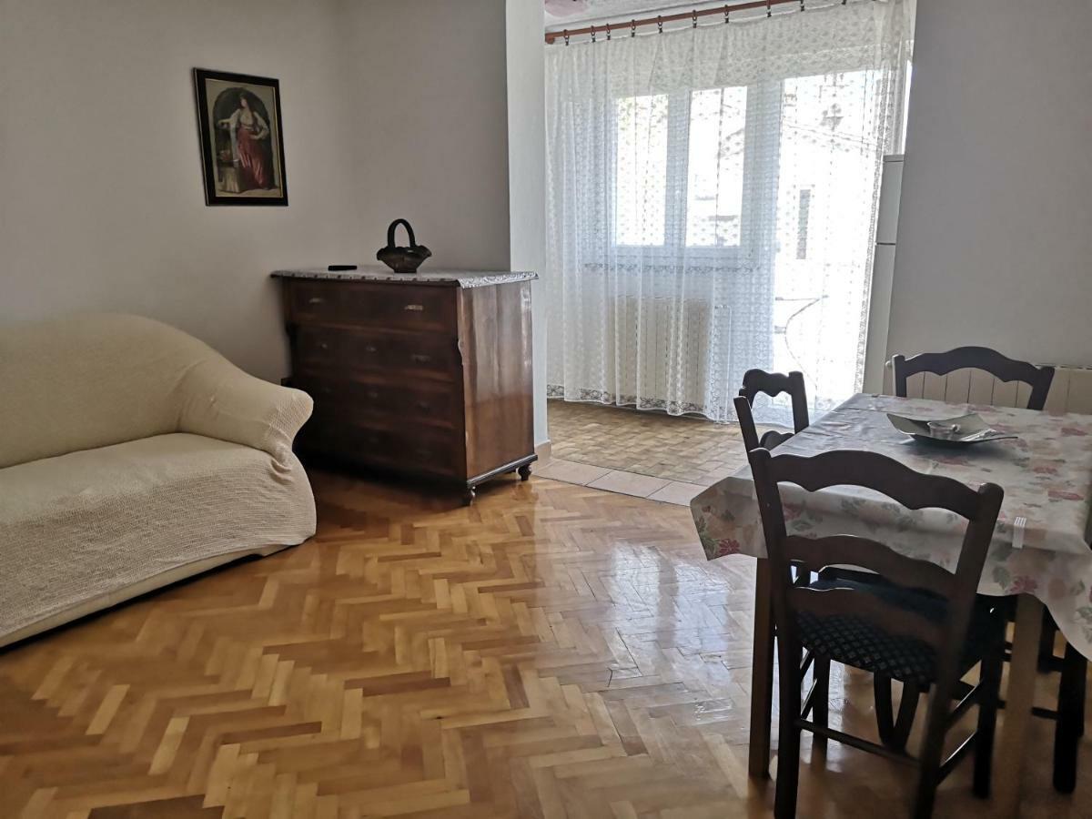 Apartments Nikola Krk Town Kültér fotó